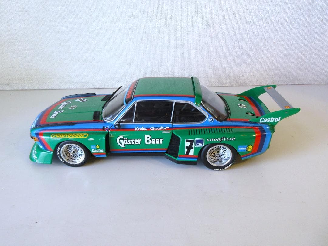 特価 MINICHAMPS 1/18  3.5CSL ニュルベルクリンク