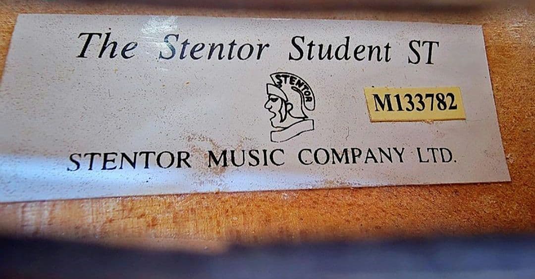 ステンター The Stentor Student STバイオリン ケース付き