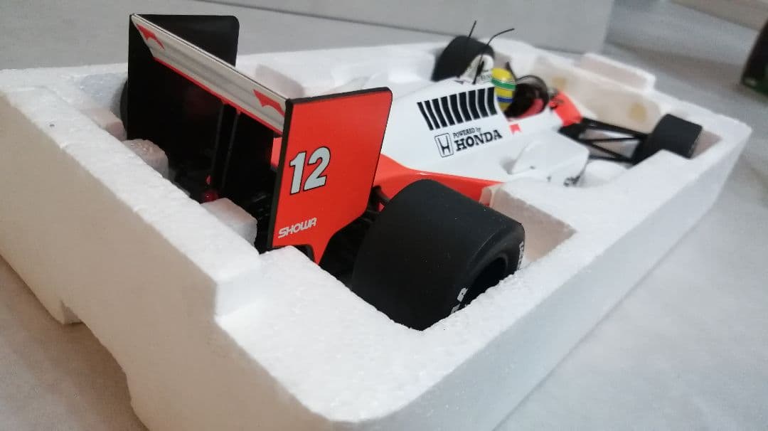 MINICHAMPS アイルトンセナ マクラーレン ホンダMP4/4 1989