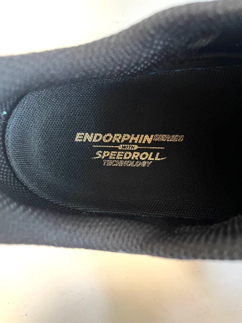 ユキチSAUCONY◾️エンドルフィン エッジ ◾️ランニング◾️グレイ◾️27