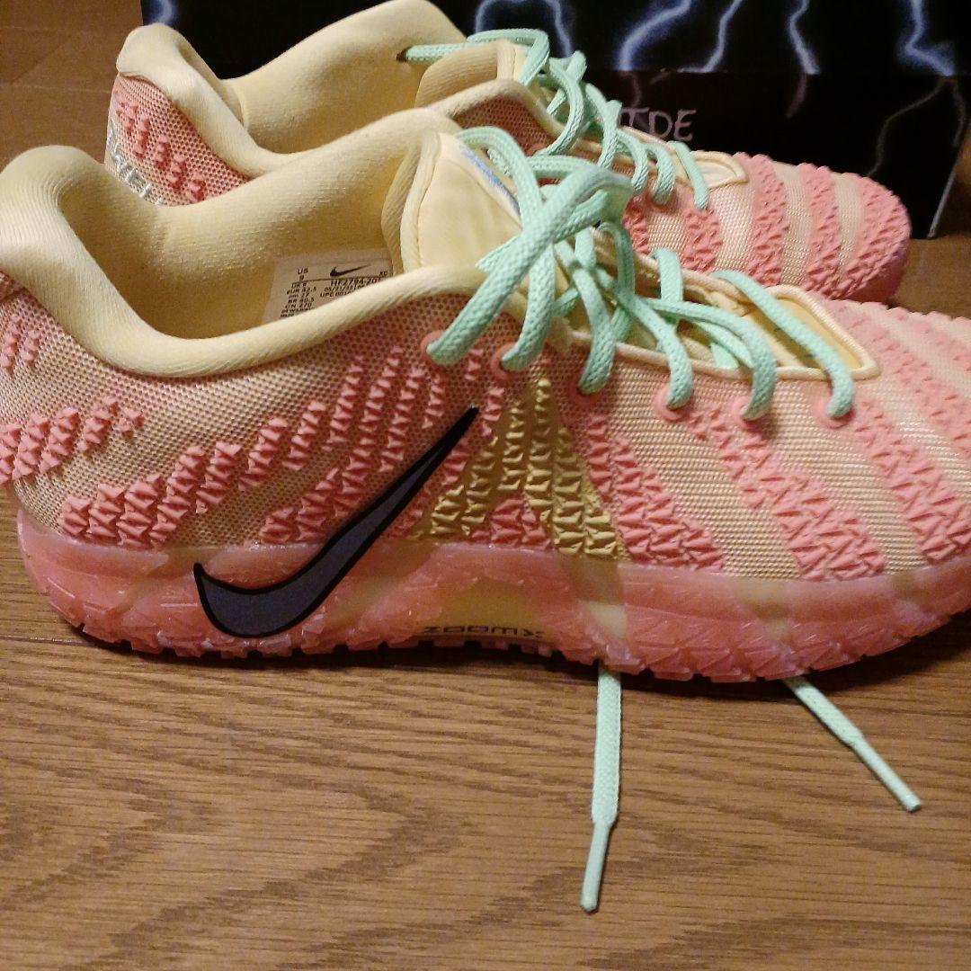 バッシュNIKEジャ3