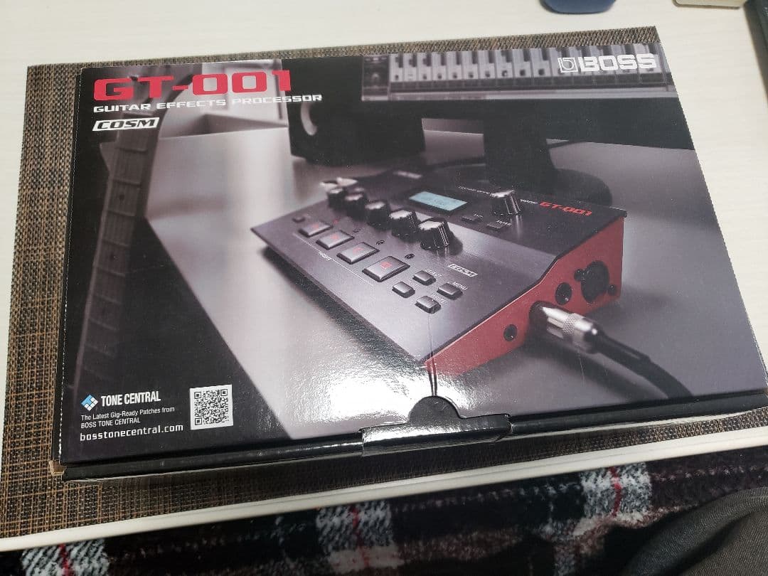 BOSS GT-001 ギターエフェクター