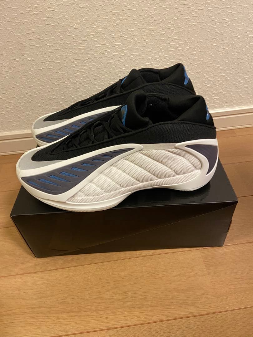 Adidas アディダスAE2