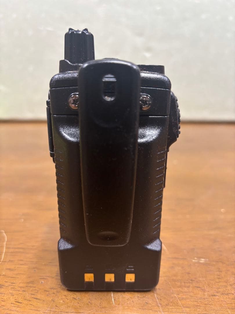 YAESU ヤエス　FT-65 デュアルバンドFMトランシーバー