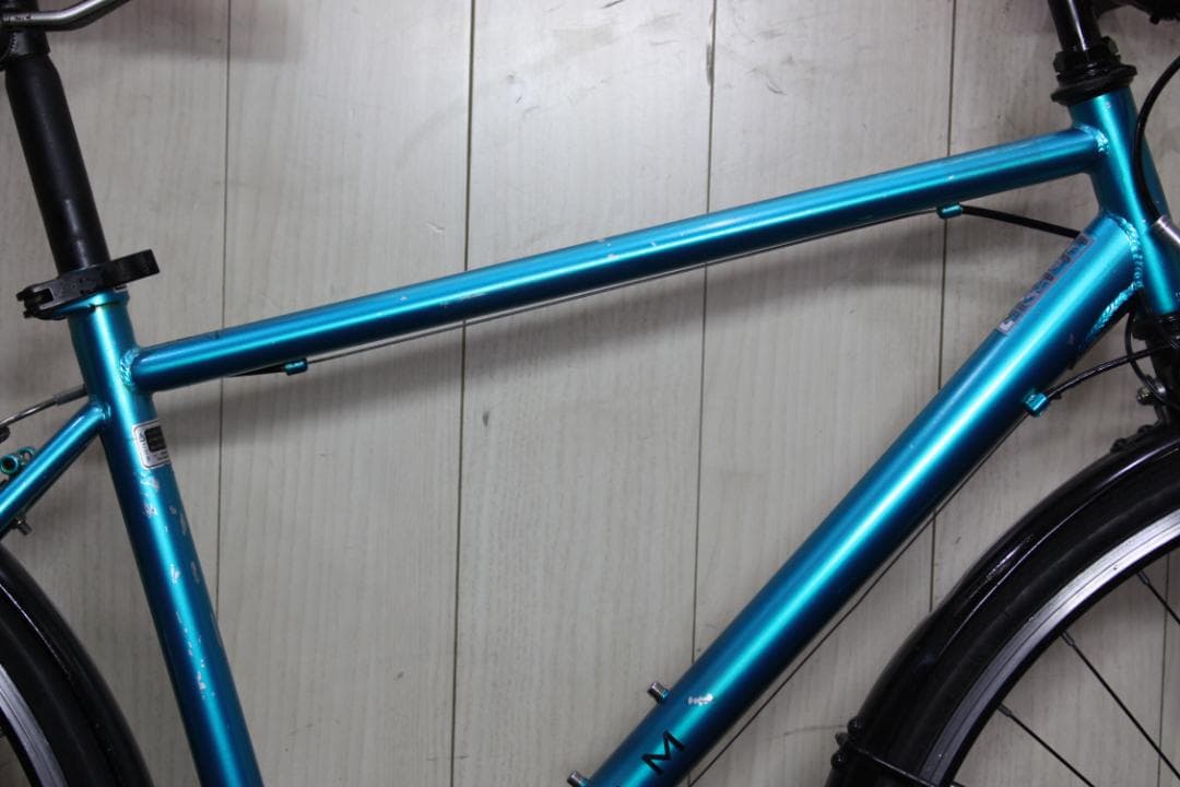 ルームROOM 700C シマノ6速 460mm AUTO LED仕様 クロス