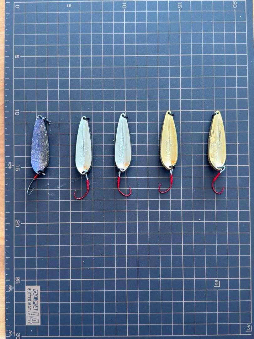 レイクトラウト　ルアーセット