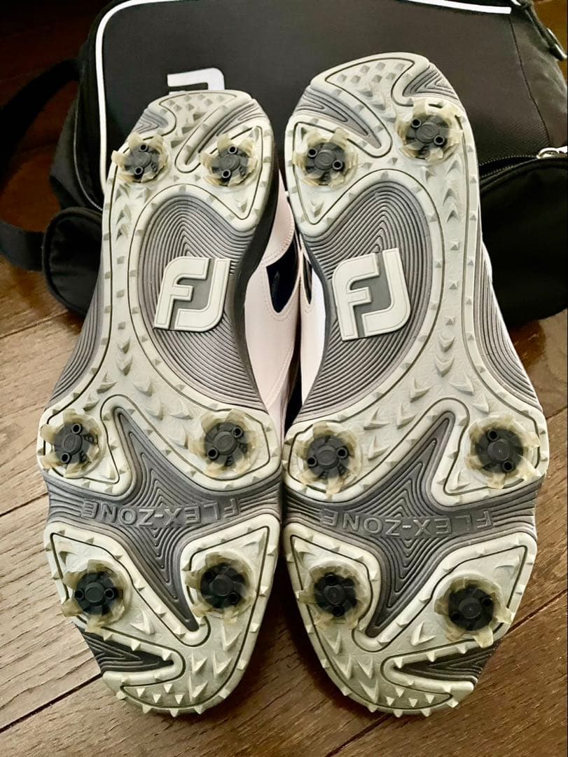 FJ フットジョイ　ゴルフシューズ　ケース付き