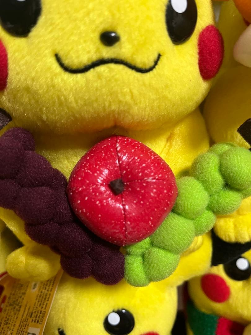 ポケモンまとめ売り ポケモンセンターマンスリーピカチュウ ぬいぐるみ 14セット
