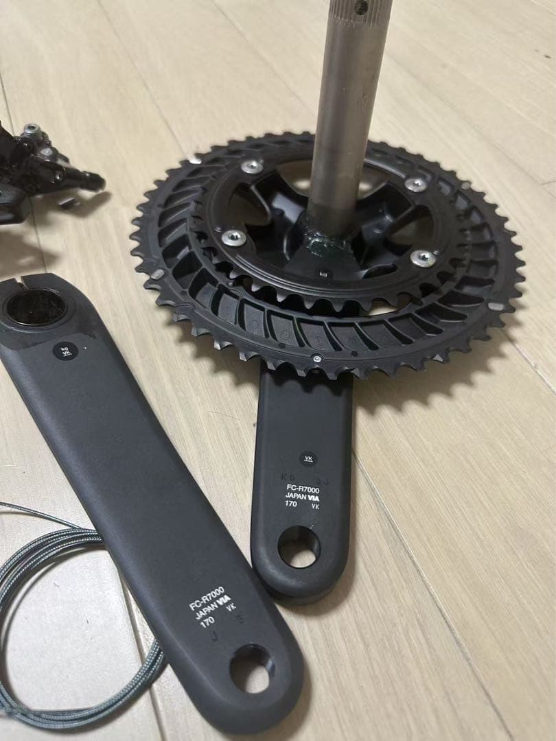 SHIMANO シマノ　105 R7000 11速 コンポセット　BB付き