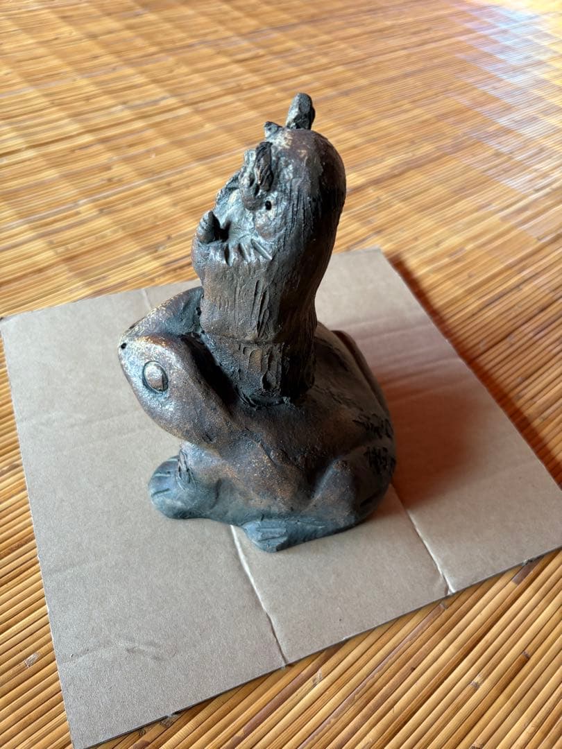 カエル　置物