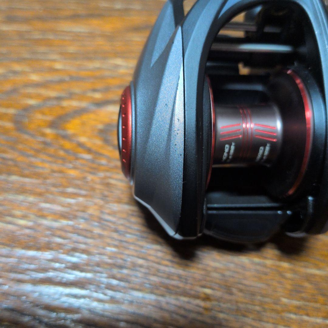 アブガルシア REVO５SX ROCKET　 　ハイギア　ギア比9　(右)