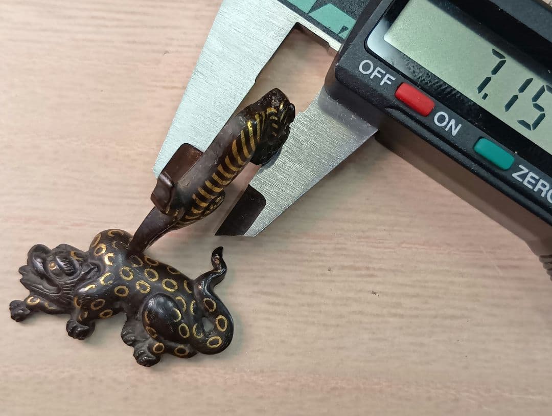目貫／後藤系虎目貫／前金具