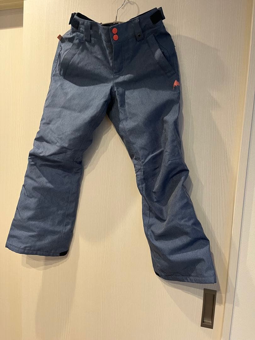 BURTONバートン　スノボ　スキーウェア 140女の子