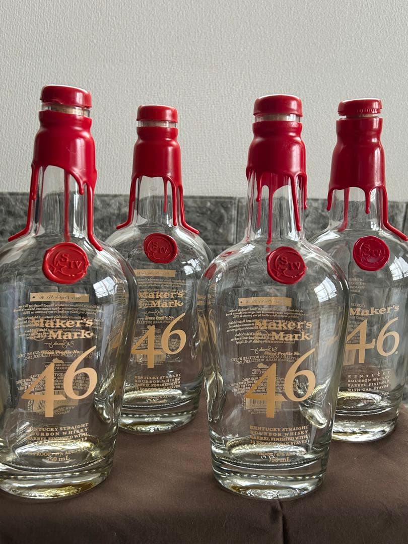 Maker's Mark . I.W.HARPER 終売品空瓶