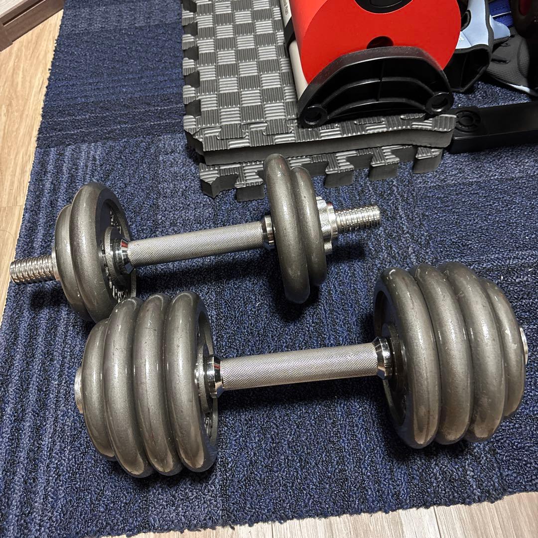 可変式ダンベル15キロ2個セット最大20キロ握りやすいローレット加工引き取りのみ
