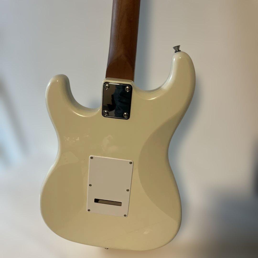 BUSKER'S BST-standard ストラト　ローステッドメイプル