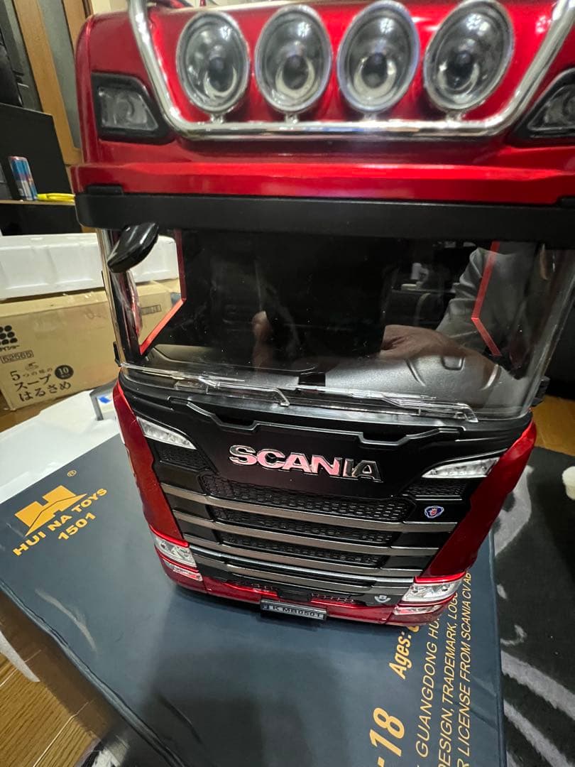 小*狗様 1/18 HUINA SCANIA 770S RC 赤