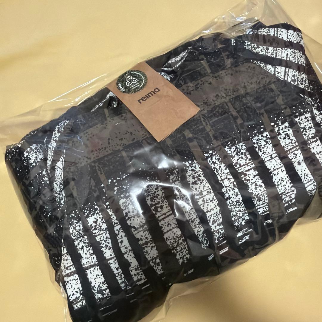 【値下げ！】新品✨reima 子供用スキーウェア 140