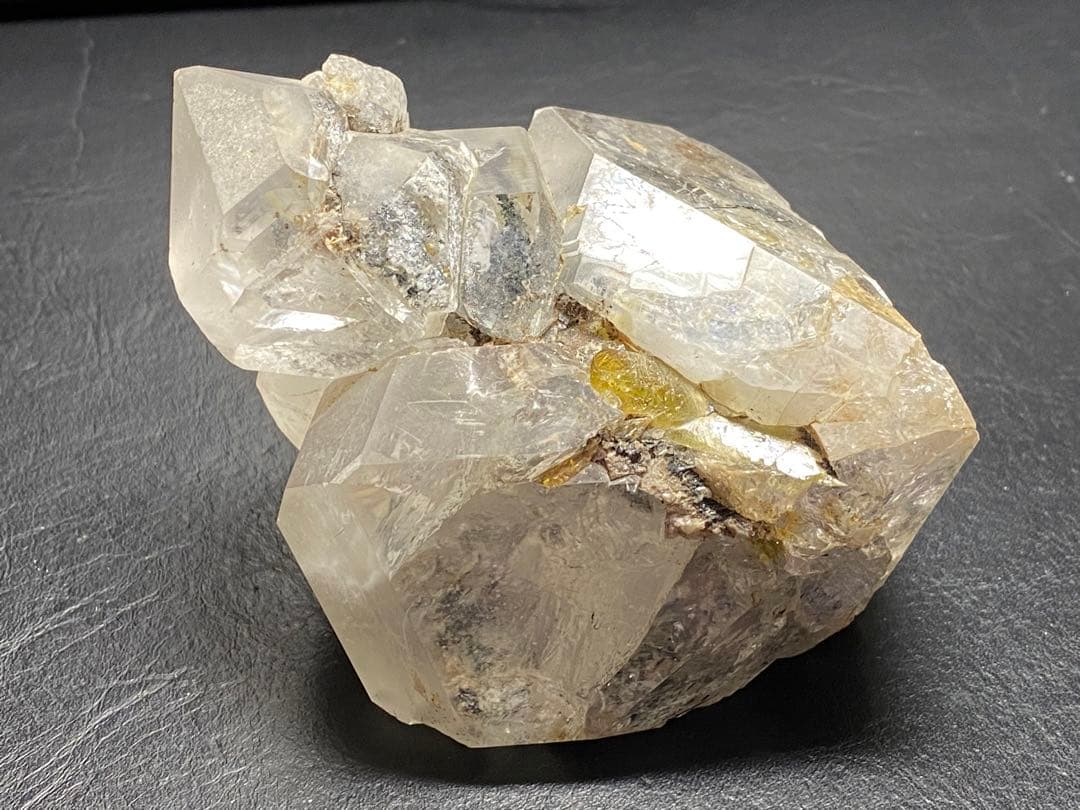 シェレマン山脈 　水晶　448g