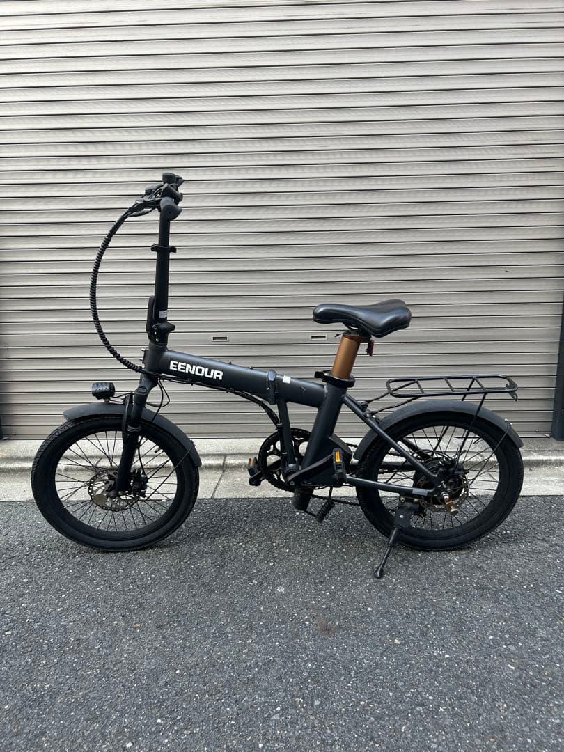 人気のEENOUR C4電動アシスト自転車　折りたたみ　JK 女子高生　大阪