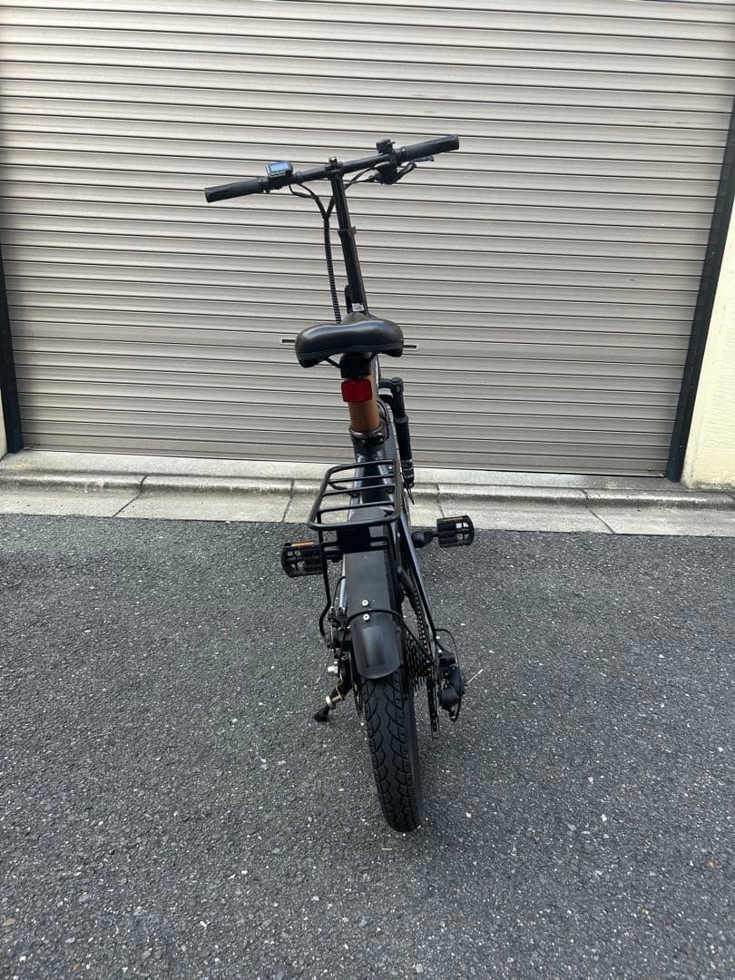 人気のEENOUR C4電動アシスト自転車　折りたたみ　JK 女子高生　大阪