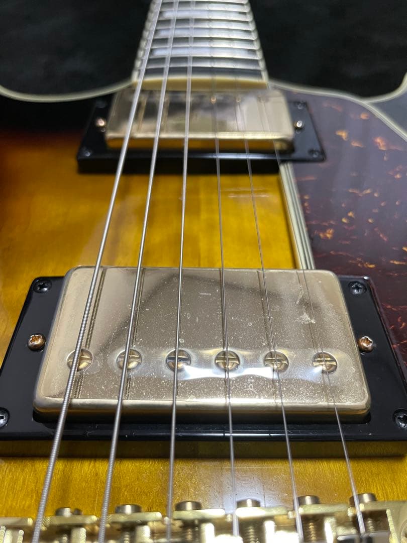 Ibanezセミアコ　AM93QM-AYS