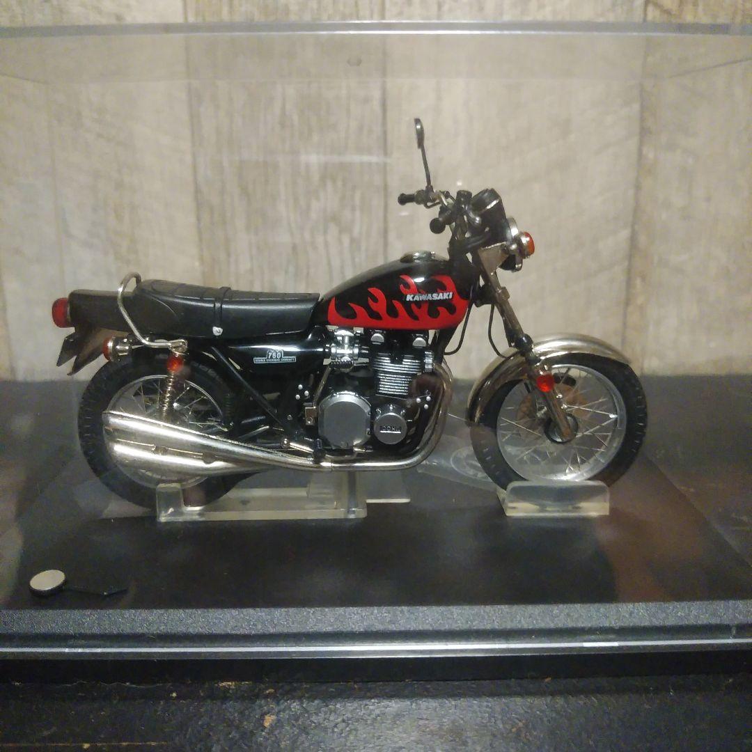 ル*コ様 カワサキ　750RS 鉄馬　1/18