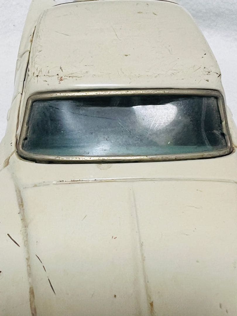 昭和レトロCHRYSLER VALIANTクライスラーバリアント セダン　ブリキ