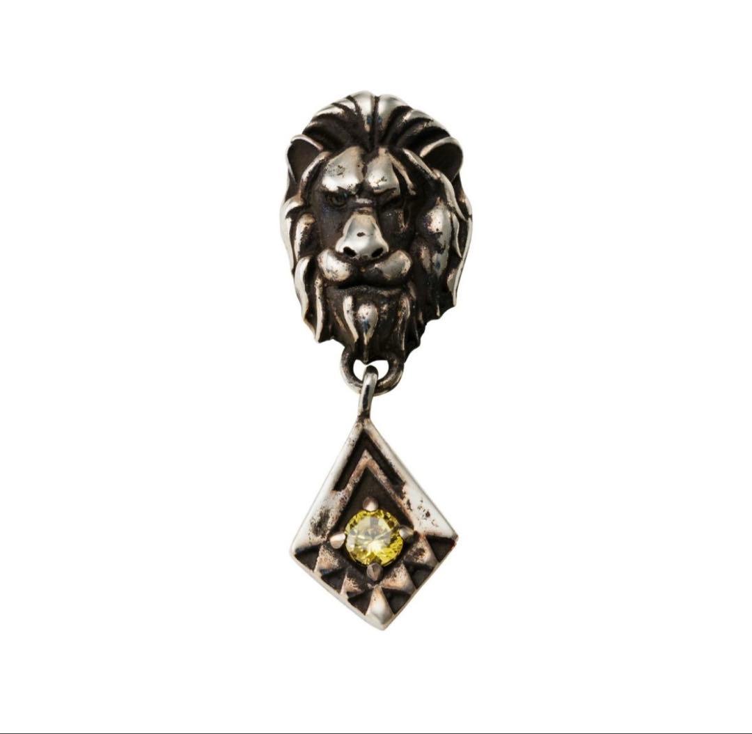 レオナ・キングスカラー ツイステッドワンダーランド ピアス 片耳用 シルバー