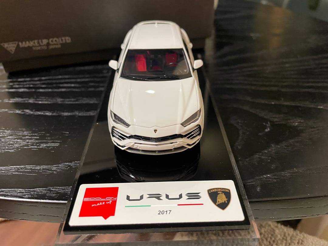 EIDOLON Lamborghini URUS 2017 ホワイト 1/43