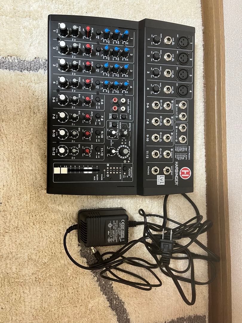 HARBINGER 12チャンネルミキサー