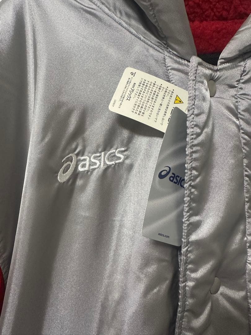 「新品未使用」アシックスasics ベンチコート　ロングコート日本製