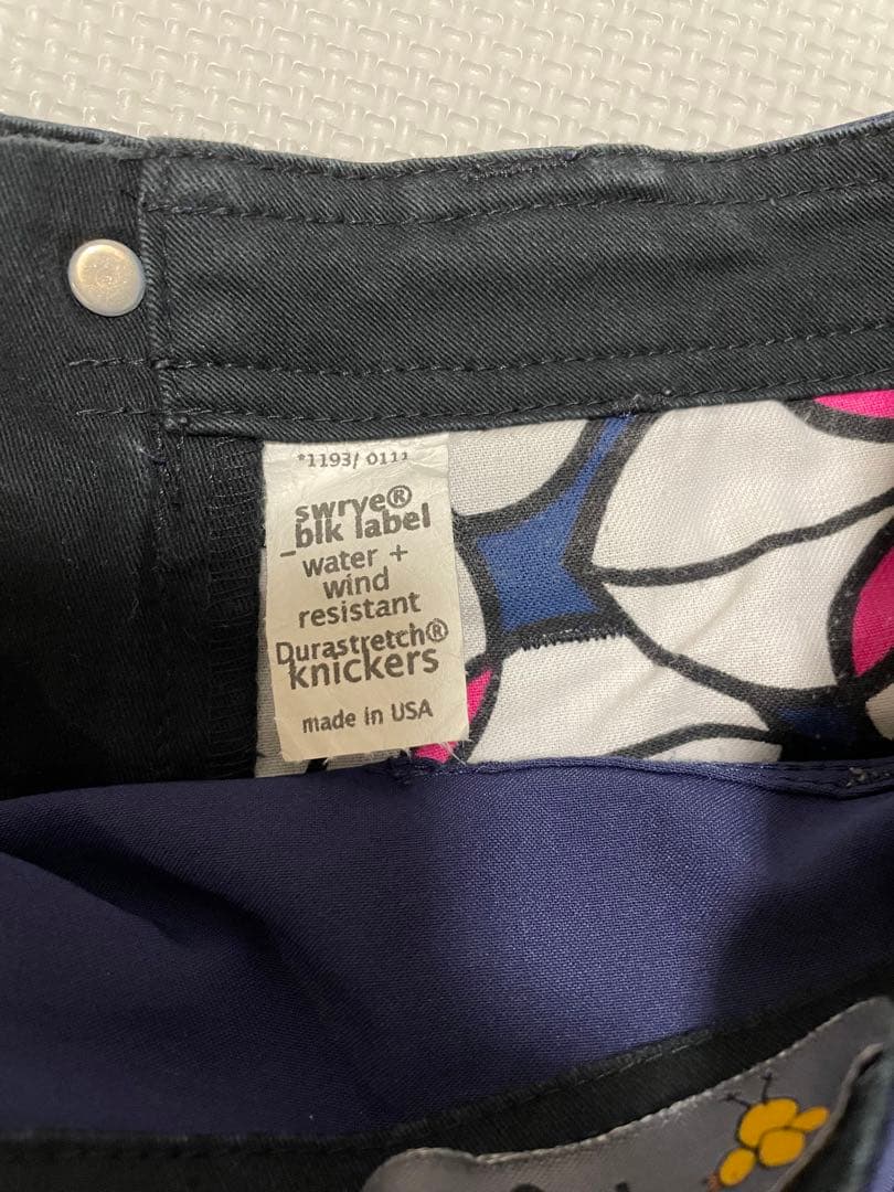 SWRVE パンツ