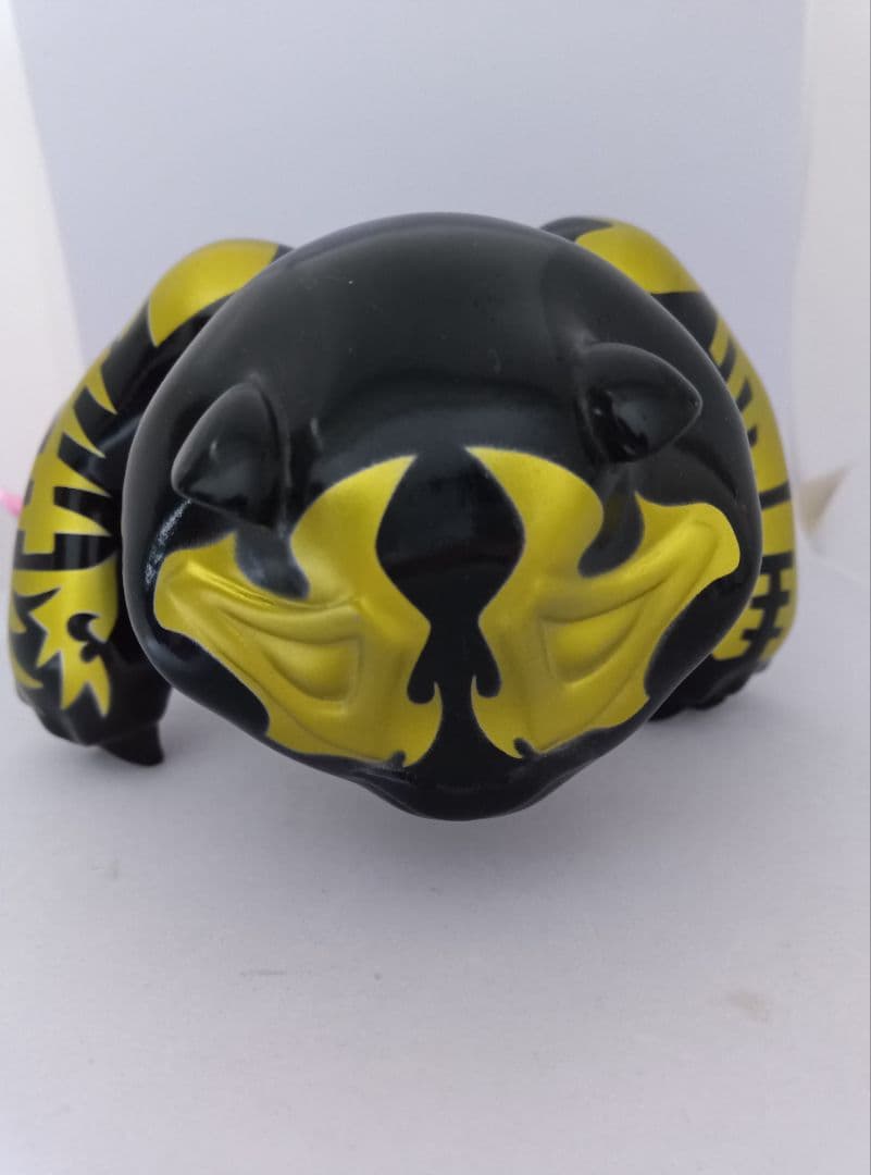 Hariken マッドパンダ MADPANDA ソフビ　フィギュア　黒、金