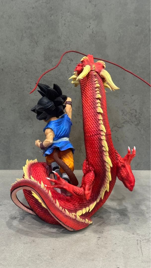 ドラゴンボール孫悟空 シェンロン アクションフィギュア