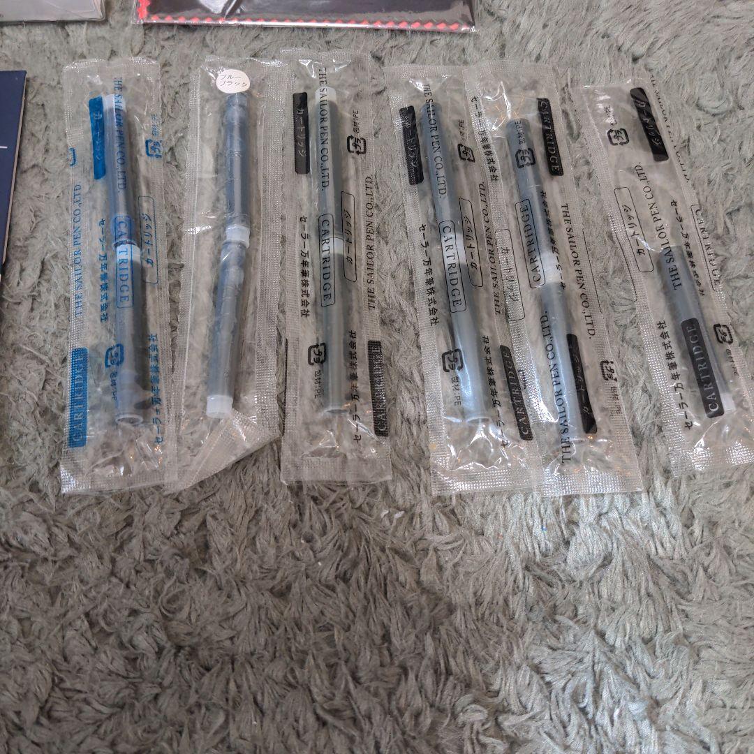 セーラー万年筆 プロフィットブラックラスター極細 EF 付属品、カートリッジ付き