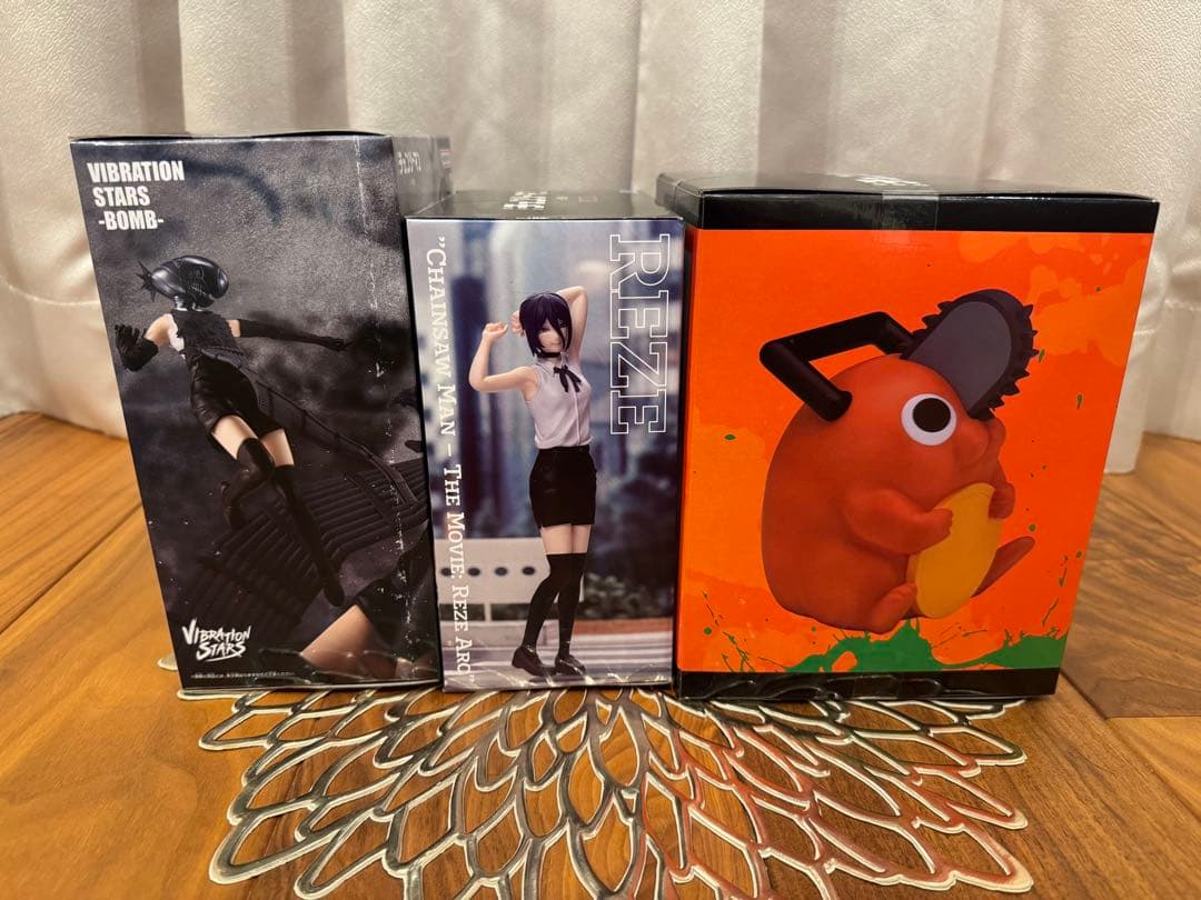 【送料込・匿名配送】チェンソーマンレゼ編 ポチタBOMB レゼ　3個セット