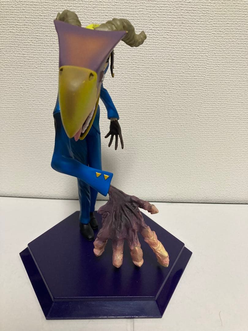 脳噛ネウロ 1/8スケールフィギュア トイズワークス