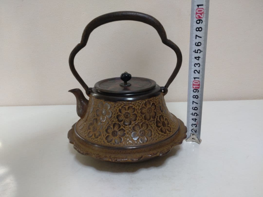鉄瓶 龍盛堂 桜紋鉄瓶 栞 茶道具 煎茶道具