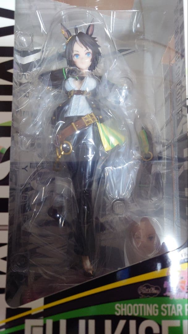ウマ娘　フジキセキ　勝負服ver.　フィギュア　ファットカンパニー