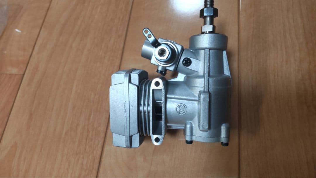 新品未使用　O.S. ENGINE 32SX-H エンジン