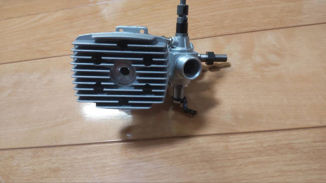 新品未使用　O.S. ENGINE 32SX-H エンジン