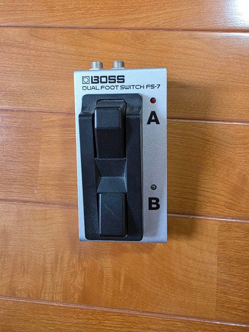 BOSS MS-3 マルチエフェクトスイッチャーとBOSSFS-７フットスイッチ