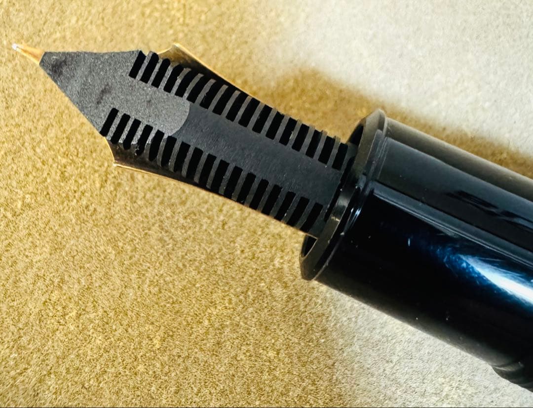MONTBLANC モンブラン 万年筆 14C 4810 N2 149 585
