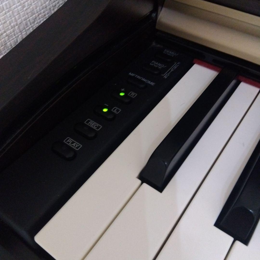 年末セールYamaha Arius YDP-162 デジタルピアノ
