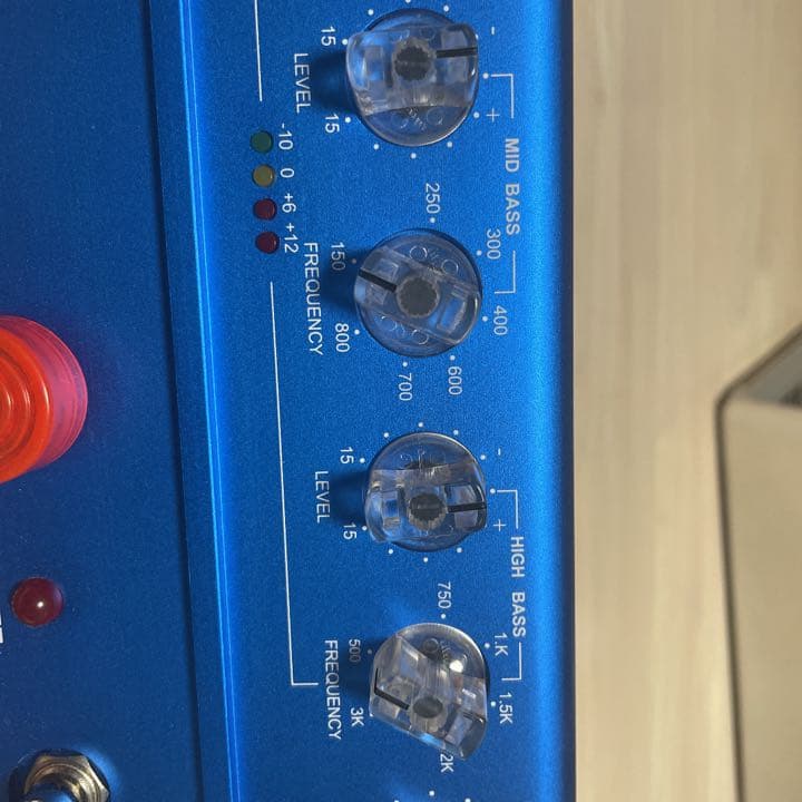 緊急値下げBassics BPA-01ベースプリアンプ DI 貴重エフェクター