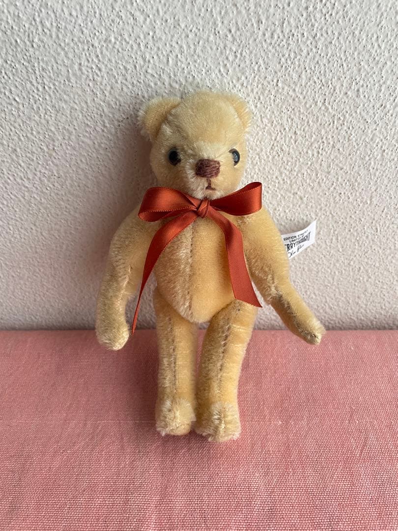 イギリスMerry Thought (メリーソート)社のVintage Bear