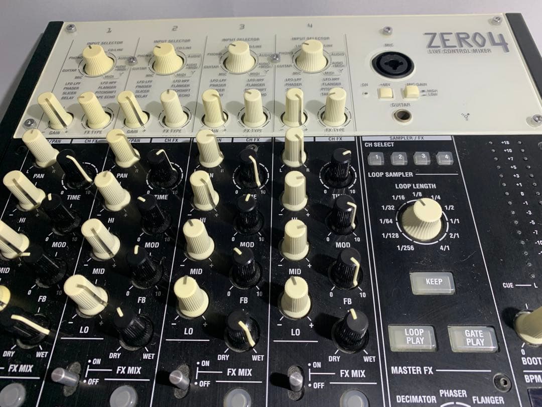 KORG ZERO4／DJミキサー・オーディオインターフェース