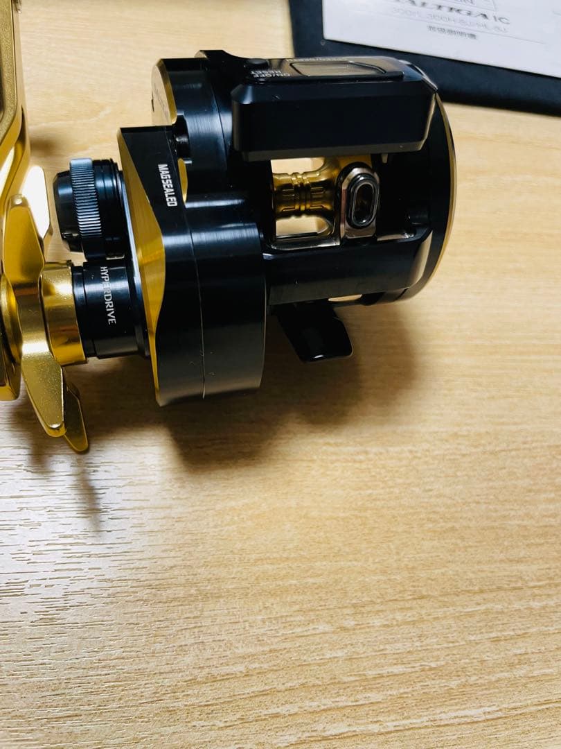 DAIWA ソルティガSALTIGA IC 300H-SJ ベイトリール