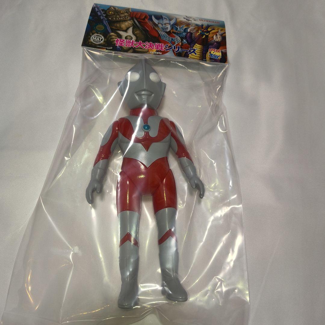MAT(MONSTER ART TOY)　ウルトラマン　(客演時Ver) ソフビ